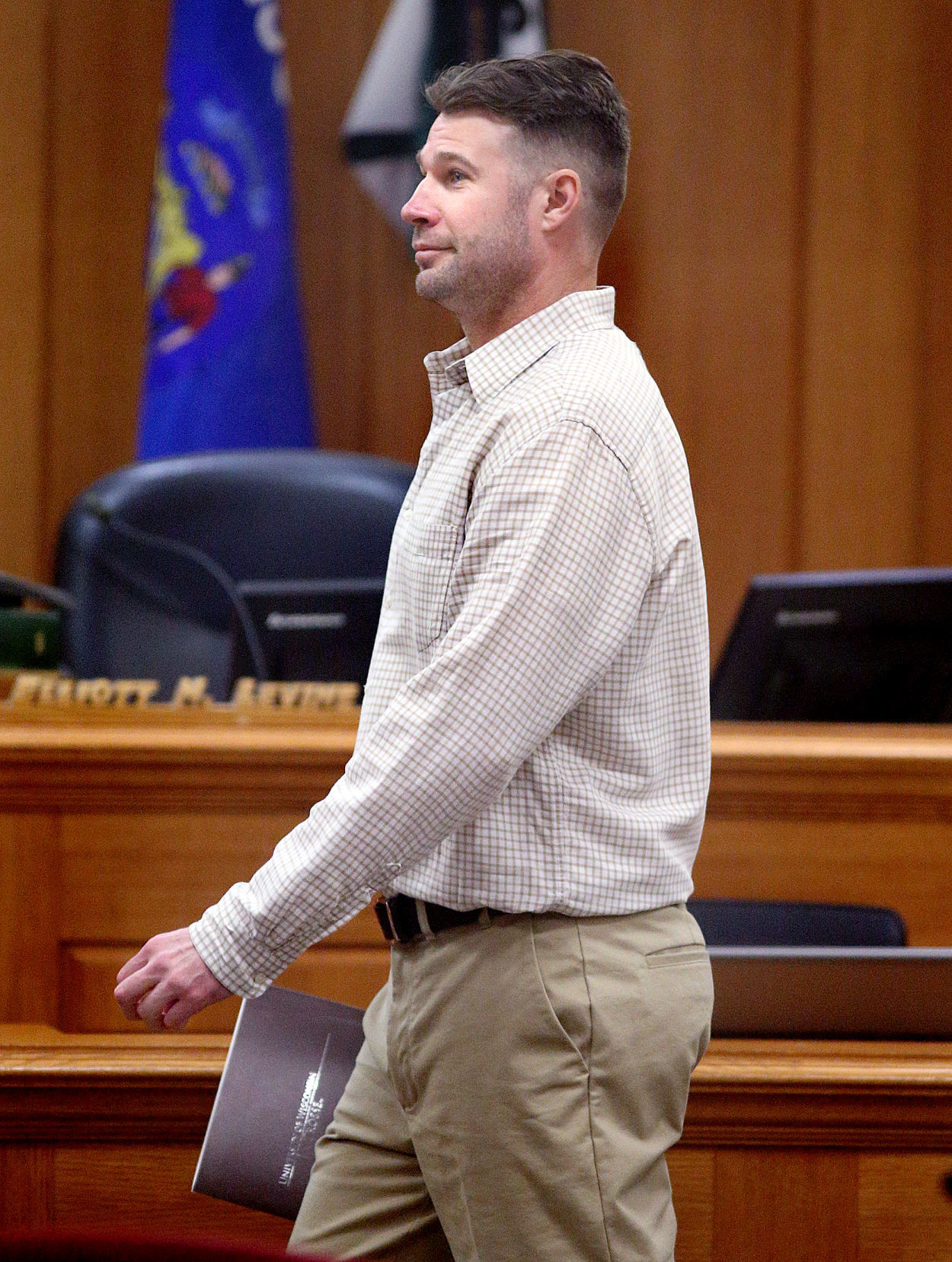 Day 1: Erik Sackett trial